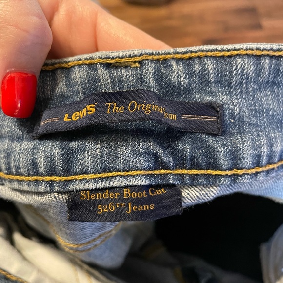 Levi’s The Original Slender Boot Cut 526 jeans - Picture 5 of 6